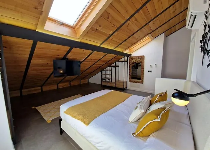 Duplex De Diseno Jaen Centro-Catedral
