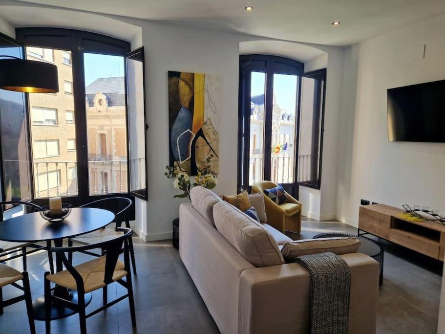Apartment Duplex De Diseno Centro-catedral Jaén